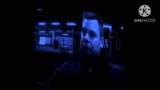 Megakevät in Blue Robot Flip