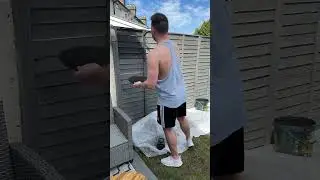Revamp your fence using our black Cuprinol Ducksback🎨