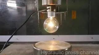 Press ile ezilen eşyalar derlemesi