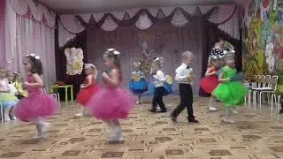 Танец: "Солнышко и Облачко"