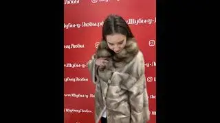 Шуба норковая, производство Греция, воротник отделка мехом куницы, цвет сильвер натуральный