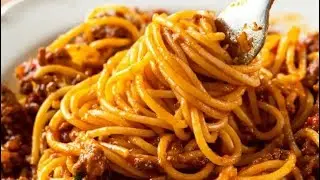 HOMEMADE MEATY SPAGHETTI || QUICK & EASY MEAT SAUCE!!