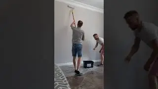 Как поклеить фреску или фотообои своими руками.