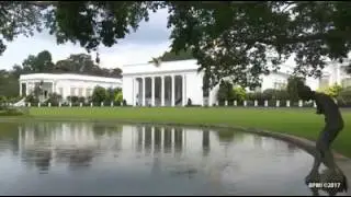 Presiden Obama datang ke Indonesia dan bertemu presiden Jokowi Dodo di istana negara