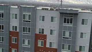 Мойка окон на высоте.