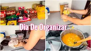 ORGANIZANDO AS COMPRA DO MÊS/ Fiz Sopa Pela Primeira Vez🤍✨