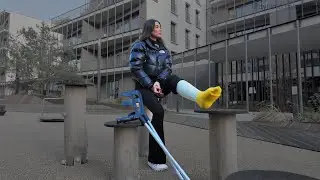 Day with Susan and her first Short leg cast - for fun! 27 minutes Clip
