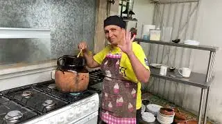 Cómo preparar champurrado, bebida tradicional mexicana