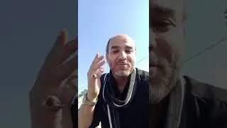 جلسة على شاطئ نهر دجلة قريبًا مِن قبر المتنبي وإنشاد مطلع قصيدة الجواهري (دجلة الخير) ١١ ديسمبر ٢٠٢٤