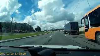Как это звучит внутри салона