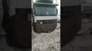 За бортом -15 / Замёрзло масло...