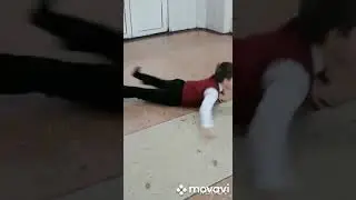 школьник флексит под scatman  мем