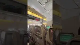 Boeing 777 Emirates VCE TO DXB #adventureawaits #aviation #travel #vlog #flying #emirates #flight