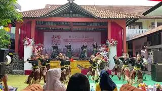 Menampikan Pada Acara JobFair SMKN 2 PURWAKARTA 2024 Bidang Tari Tradisi #taritradisi #jobfair