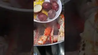Viet Cajun King Crab Legs