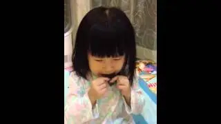 Min Xi 2 years old (喜欢 like it)