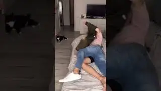Girl with boyfriend funny prank 🤣😂