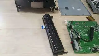 Ремонт магнитоллы PIONEER AVH-3800DVD. замена шлейфа