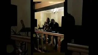 Саксофон и диджей