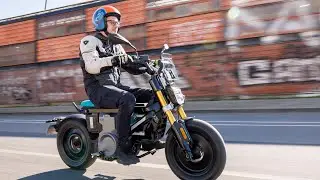 2024 BMW CE02 Prim Contact | Scuter sau Motocicleta?