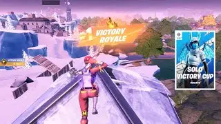 DESTROYING Everyone in the Solo Cash Cup on CONTROLLER (4K 240FPS)