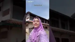 Cahyaniryn lebaran di kampung
