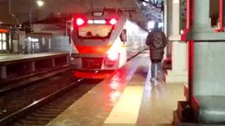 ЭП2Д-0073 отправляется со станции Царицано