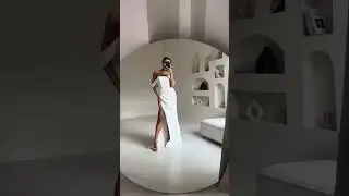 Сексуальное и стильное свадебное платье Гербера
