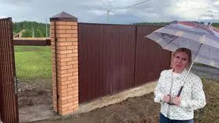 Забор из профнастила на ленточном фундаменте