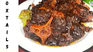 These Oxtails were SO good ! STEWED OXTAILS