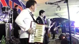 LOS APASIONADOS EN VIVO...