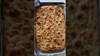 Garlic & Herb Foccacia #foccacia