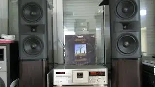 Teac V-7000