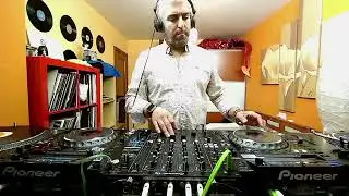 Rodri Jerez  -  Room house set