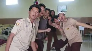 Video Lucu Murid SMA dan Guru Tablo - True Life Student