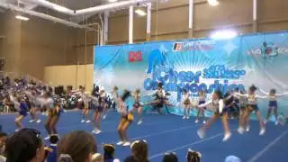 Mira Mesa Cheerleaders @ San Diego Youth Football Cheer Competition