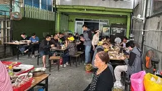 Ra Vinh Cả Đoàn Vào Lễ Ông Hoàng Mười