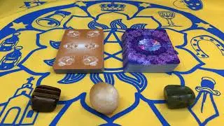 ASK THE TAROT ANSWERS Decisions 16
