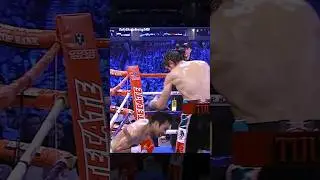 Pacquiao Fighting against the ropes! 