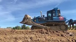 Used Komatsu D65EX-15 2006 Dozer | equippo.com