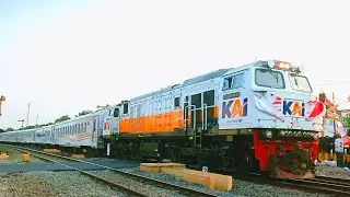 Kereta Api cc206 Bertema Kemerdekaan