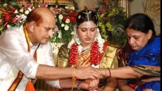 Tollywood actor Mahesh Babu mom Indira Devi rare and unseen