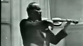 (3/5) David Oistrakh - Brahms Violin Concerto - Cadenza & II