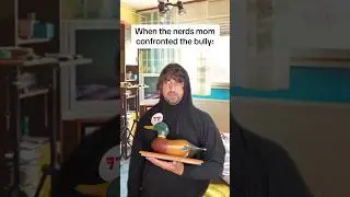 When the nerd’s mom confronted the bully 😱 #comedy #shorts