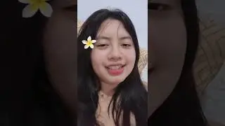 Live blunder!! Cute teenager staying up late without wearing bra