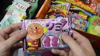 Eating ASMR: New Tokyo Treat box!