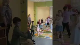 Танец на 8 марта в садике