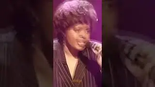 Robin’s - show me love