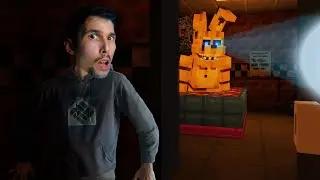 SOPRAVVIVO 24 ORE nella PIZZERIA di FNAF su MINECRAFT!!