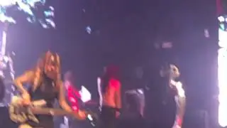 Korn-Freak on a Leash